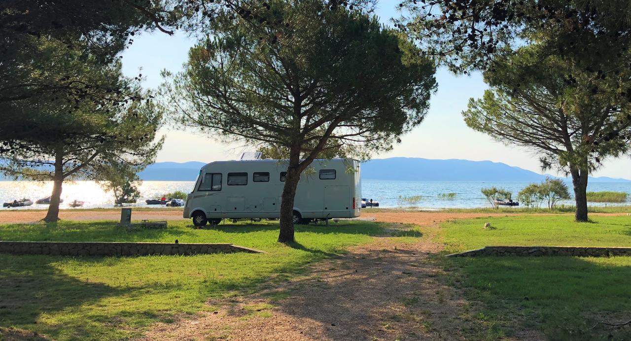 Hotel Camping Vransko Jezero - Crkvine Pakoštane Exterior foto